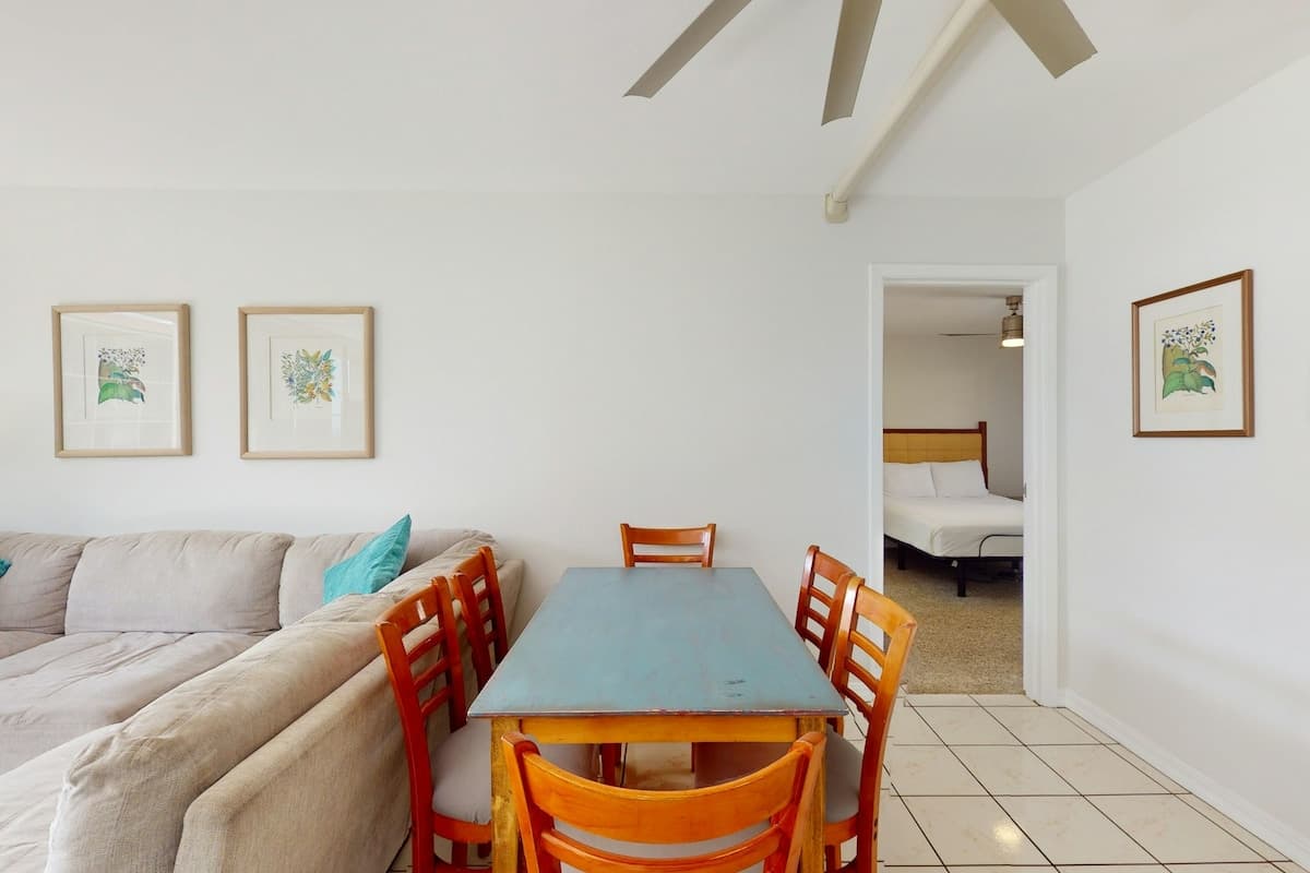 3BR Oceanview 4th-Floor, Balcony, Pool - Photo 5