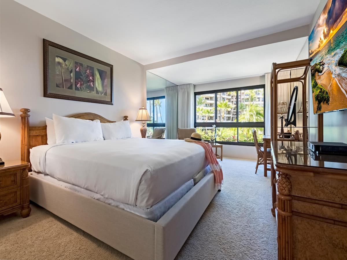 Beach & Pool Views | Prime Location - Photo 5