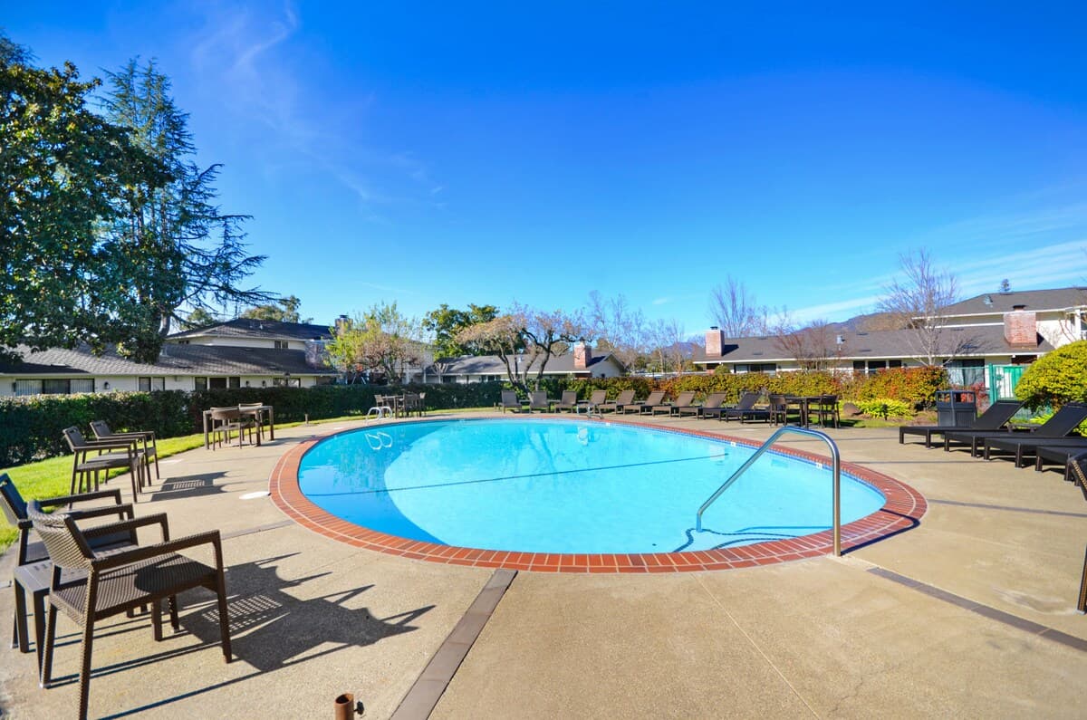 Stylish Silverado Resort Condo with Pool & Golf - Photo 4