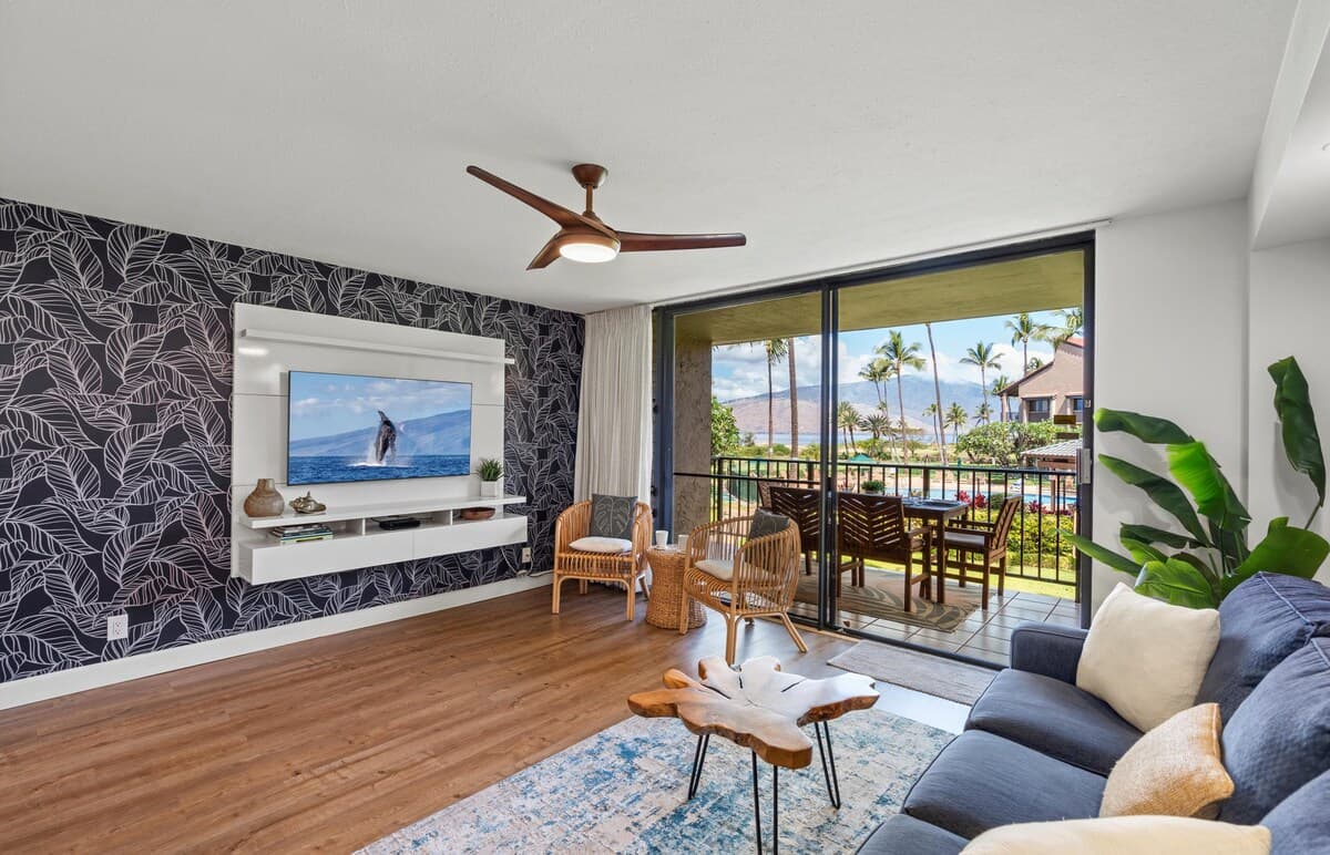Condo in Kihei · ★4.67 · 1 bedroom · 2 beds · 1 bath - Photo 2