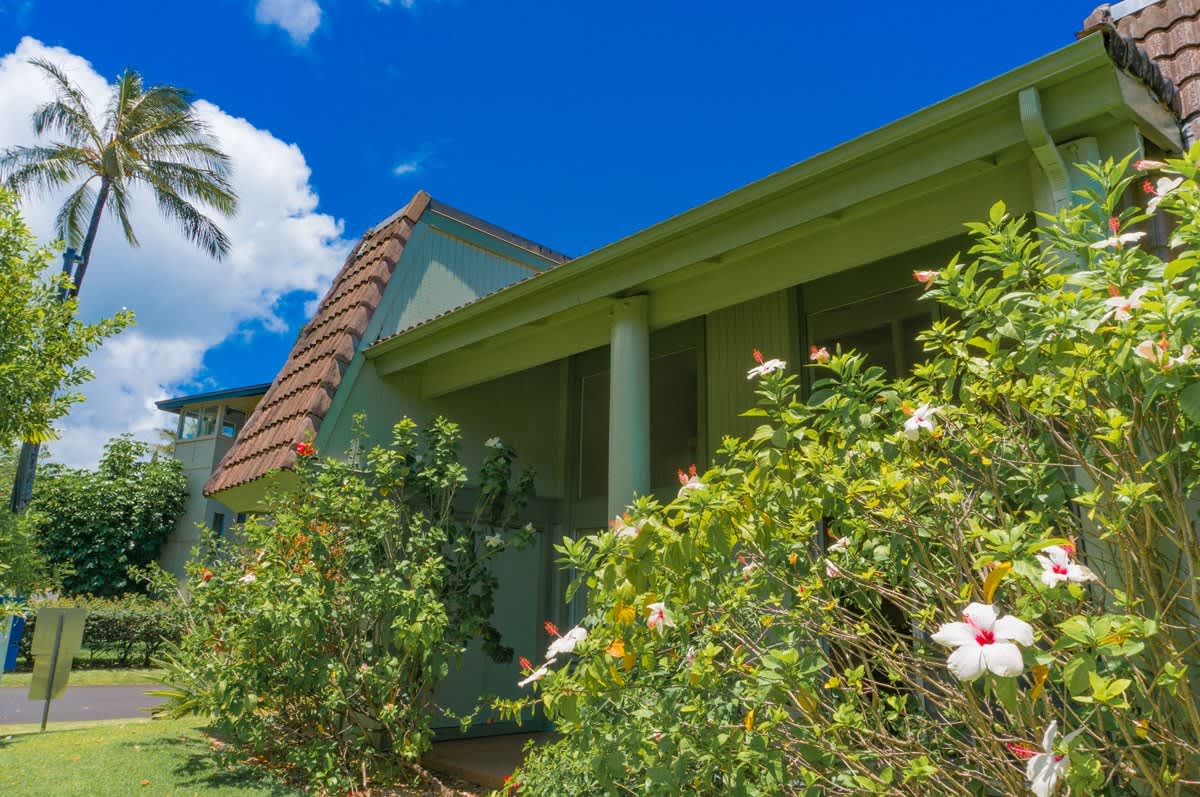 Condo in Princeville · ★4.89 · 2 bedrooms · 4 beds · 2 private baths - Photo 3