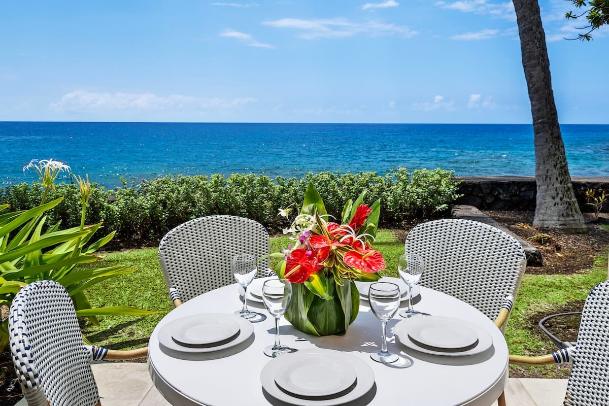 Oceanfront Townhome at Keauhou Kona Surf & Racquet - Photo 1