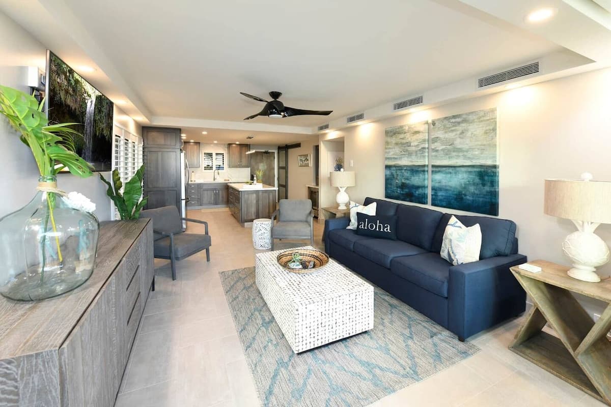 Condo in Kihei · ★5.0 · 2 bedrooms · 2 beds · 2 baths - Photo 1