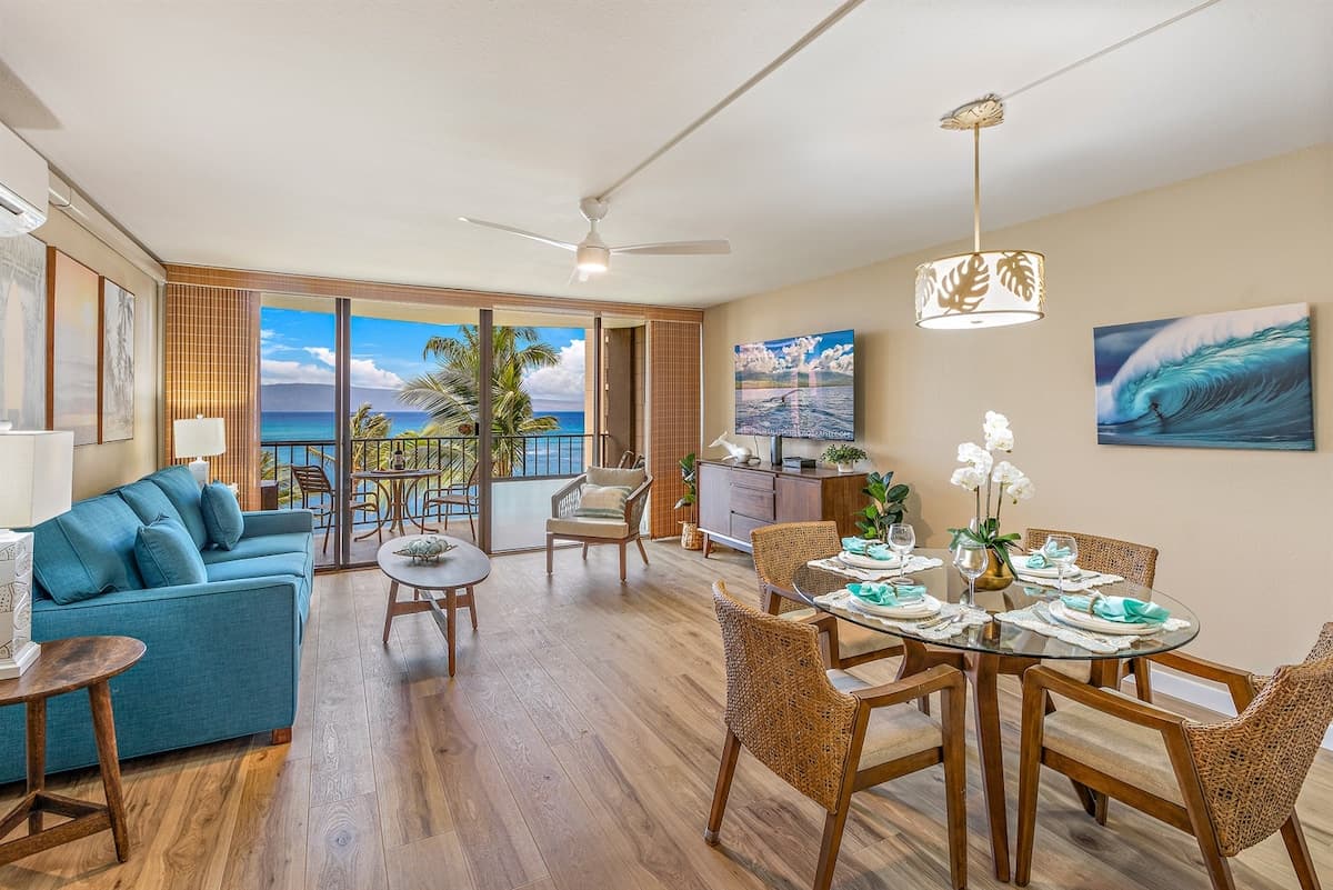 Condo in Lahaina · ★4.96 · 1 bedroom · 2 beds · 1 bath - Photo 1