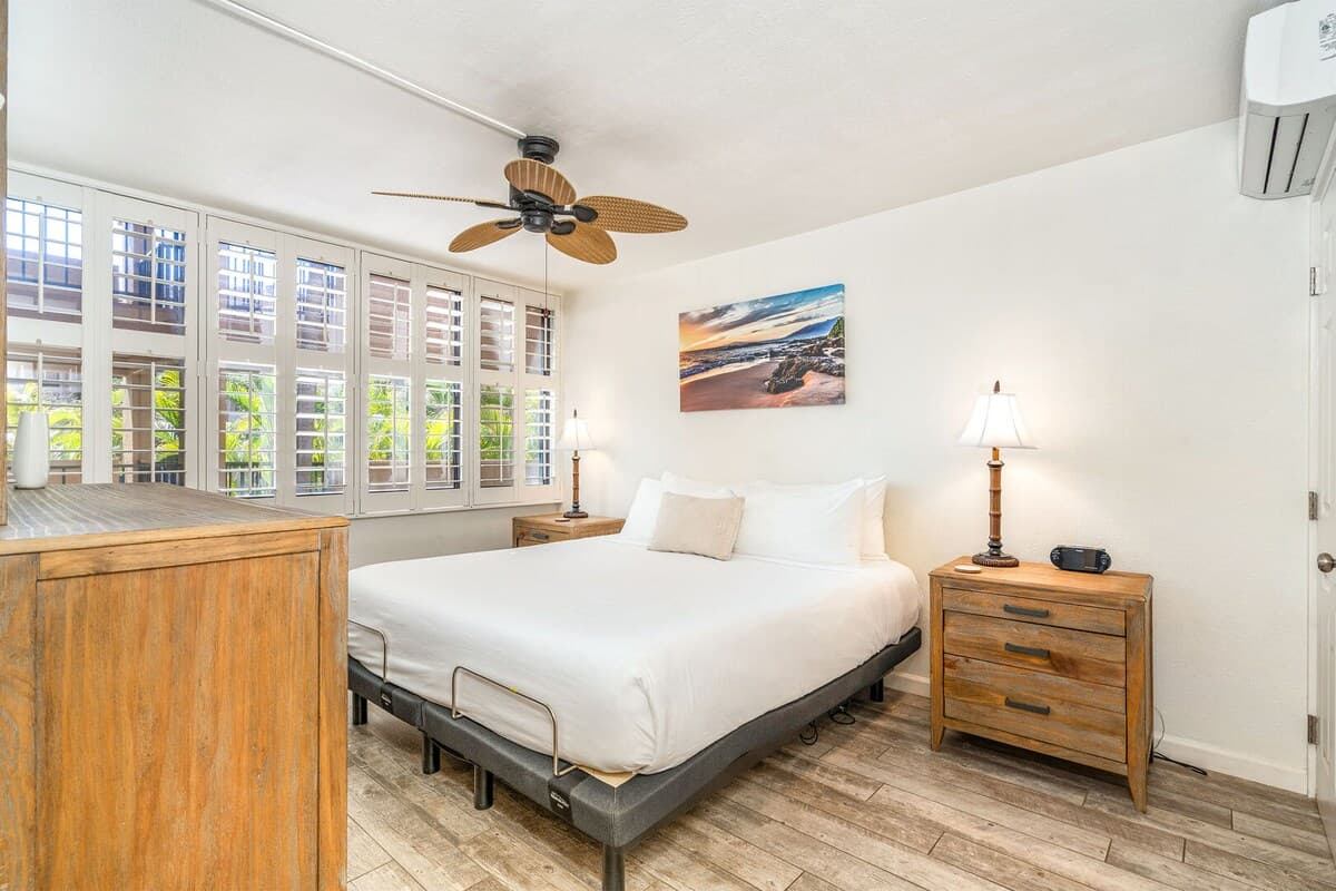 Condo in Kihei · ★4.75 · 1 bedroom · 1 bed · 2 private baths - Photo 4