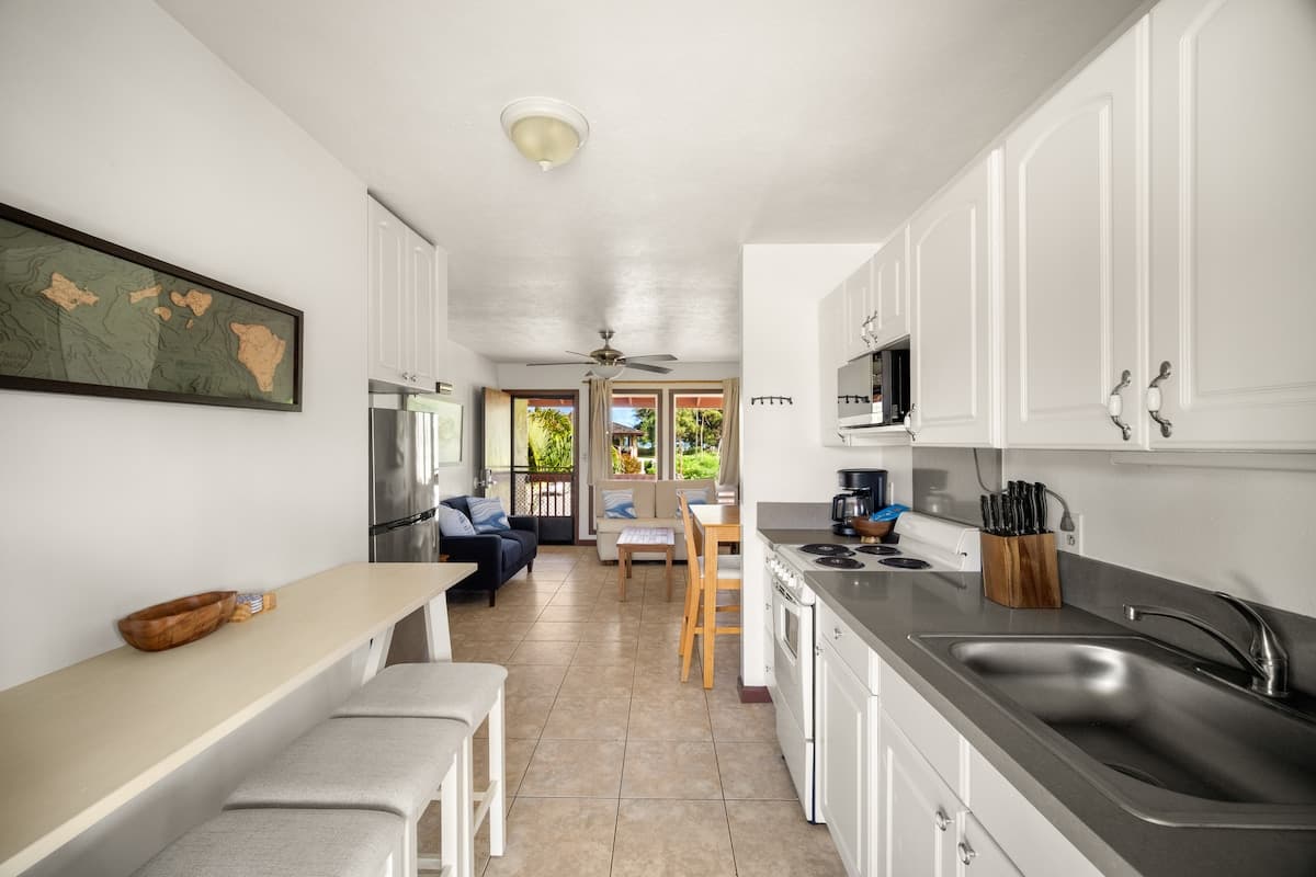 Condo in Kapaa · ★5.0 · 2 bedrooms · 3 beds · 1.5 private baths - Photo 3