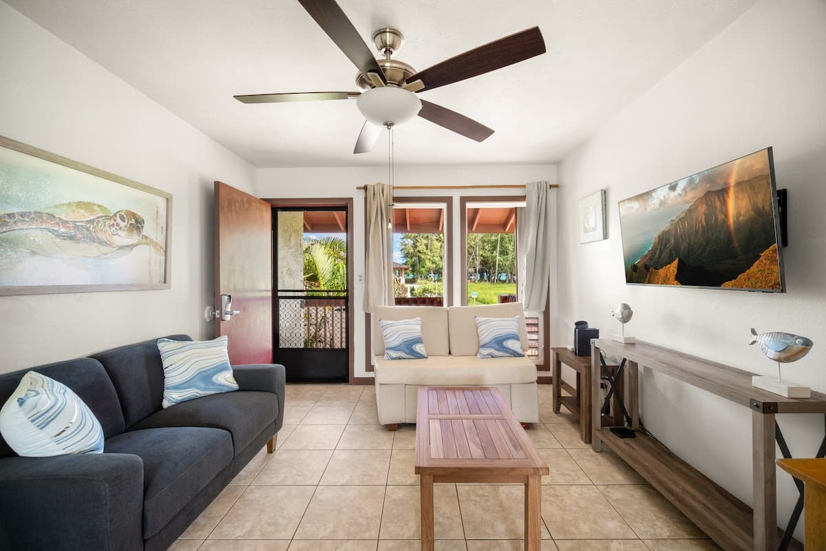 Condo in Kapaa · ★5.0 · 2 bedrooms · 3 beds · 1.5 private baths - Photo 1