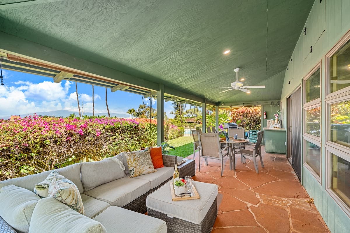 Condo in Lahaina · ★4.78 · 2 bedrooms · 4 beds · 2 baths - Photo 1
