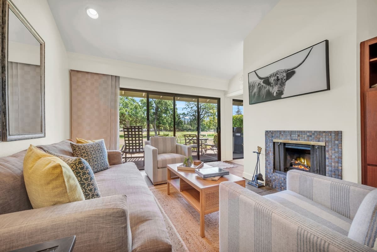 Napa Golf Retreat with Fairway Views & Patio - Photo 3