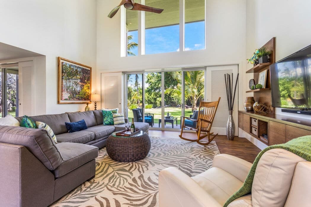 Townhouse in Waimea · ★5.0 · 3 bedrooms · 3 beds · 3.5 baths - Photo 2