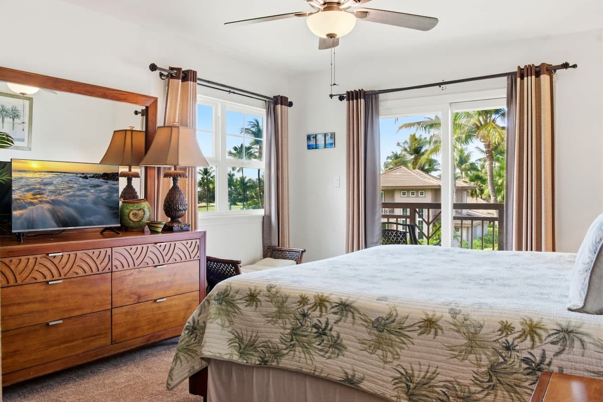Townhouse in Waikoloa Village · ★4.71 · 2 bedrooms · 3 beds · 2 private baths - Photo 2