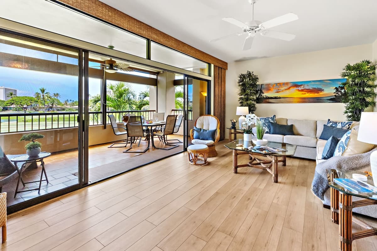 Condo in Lahaina · ★4.86 · 2 bedrooms · 3 beds · 2 private baths - Photo 1