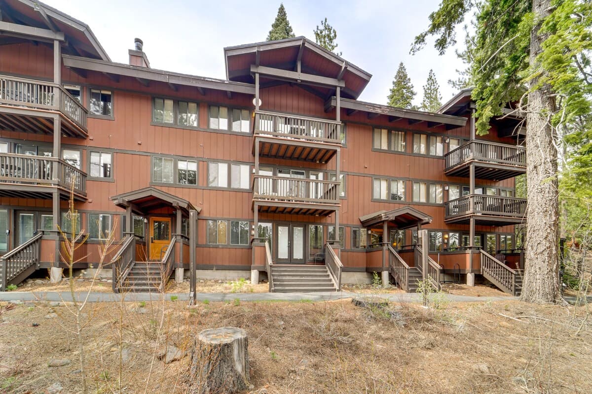 Granlibakken Condo Pool, Spa & Skiing Access - Photo 2