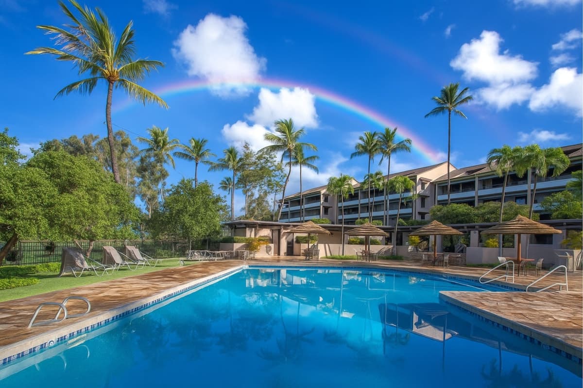Condo in Lahaina · ★4.89 · 2 bedrooms · 4 beds · 2 baths - Photo 1