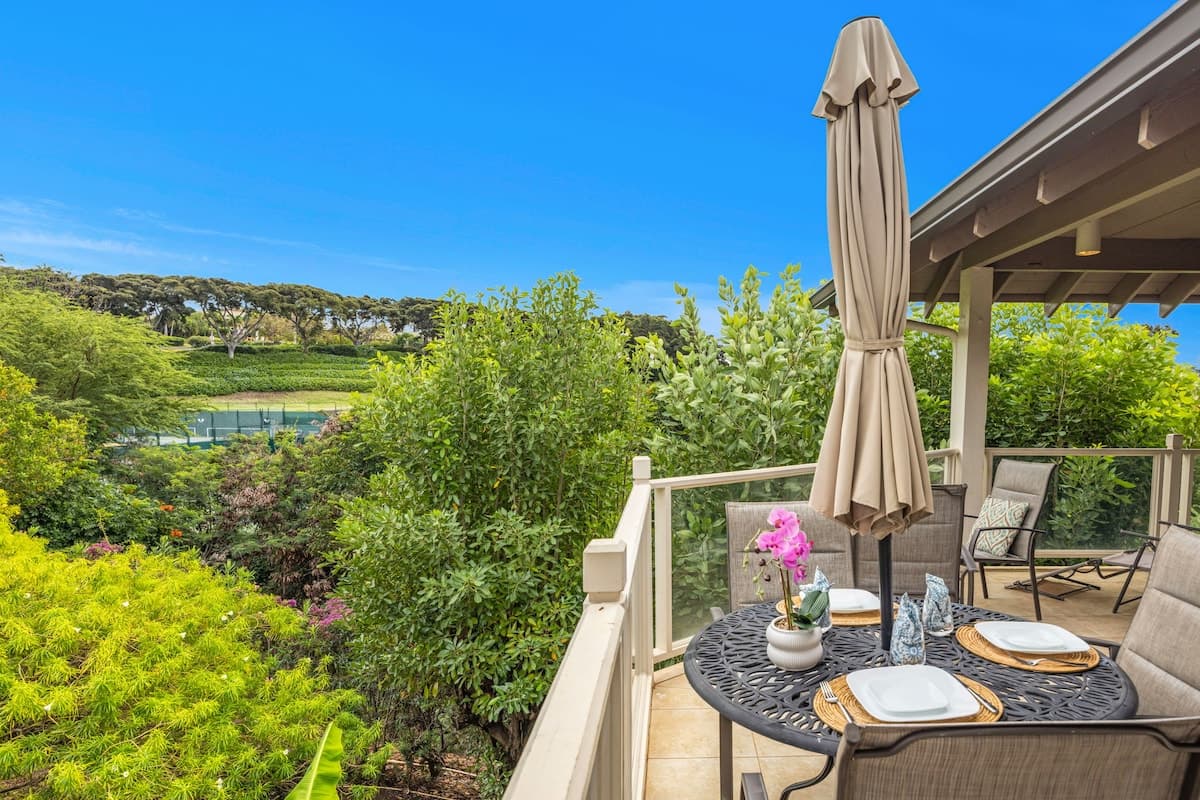 Condo in Kihei · ★4.68 · 3 bedrooms · 4 beds · 2 private baths - Photo 2