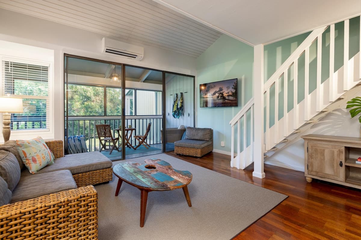 Condo in Kahuku · ★5.0 · 1 bedroom · 3 beds · 2 private baths - Photo 1