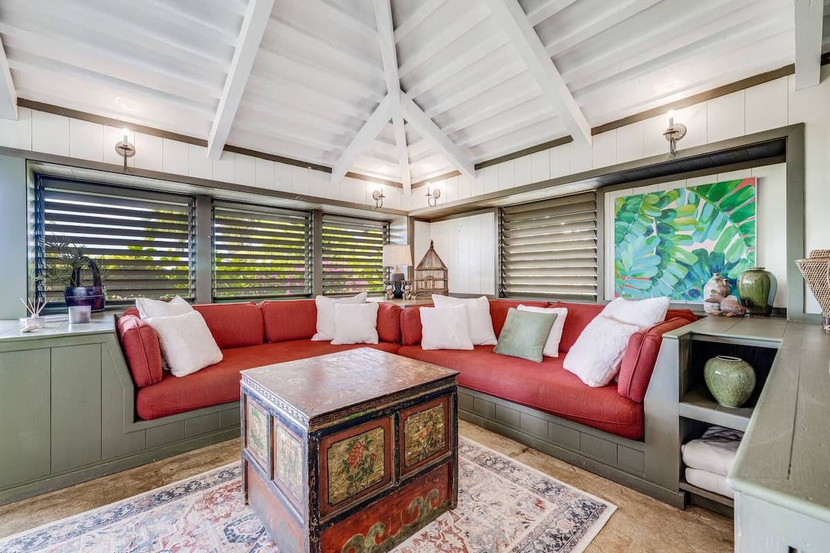 Home in Lahaina · ★4.78 · 2 bedrooms · 3 beds · 2 baths - Photo 4
