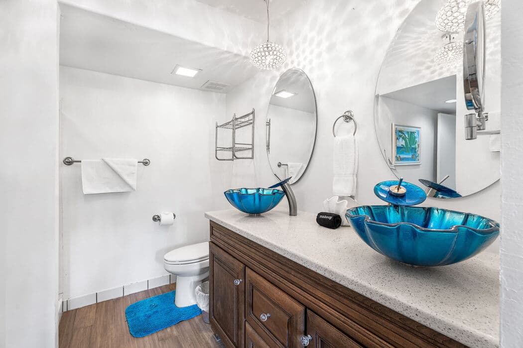 Condo in Kailua-Kona · ★4.5 · 1 bedroom · 2 beds · 1 private bath - Photo 3