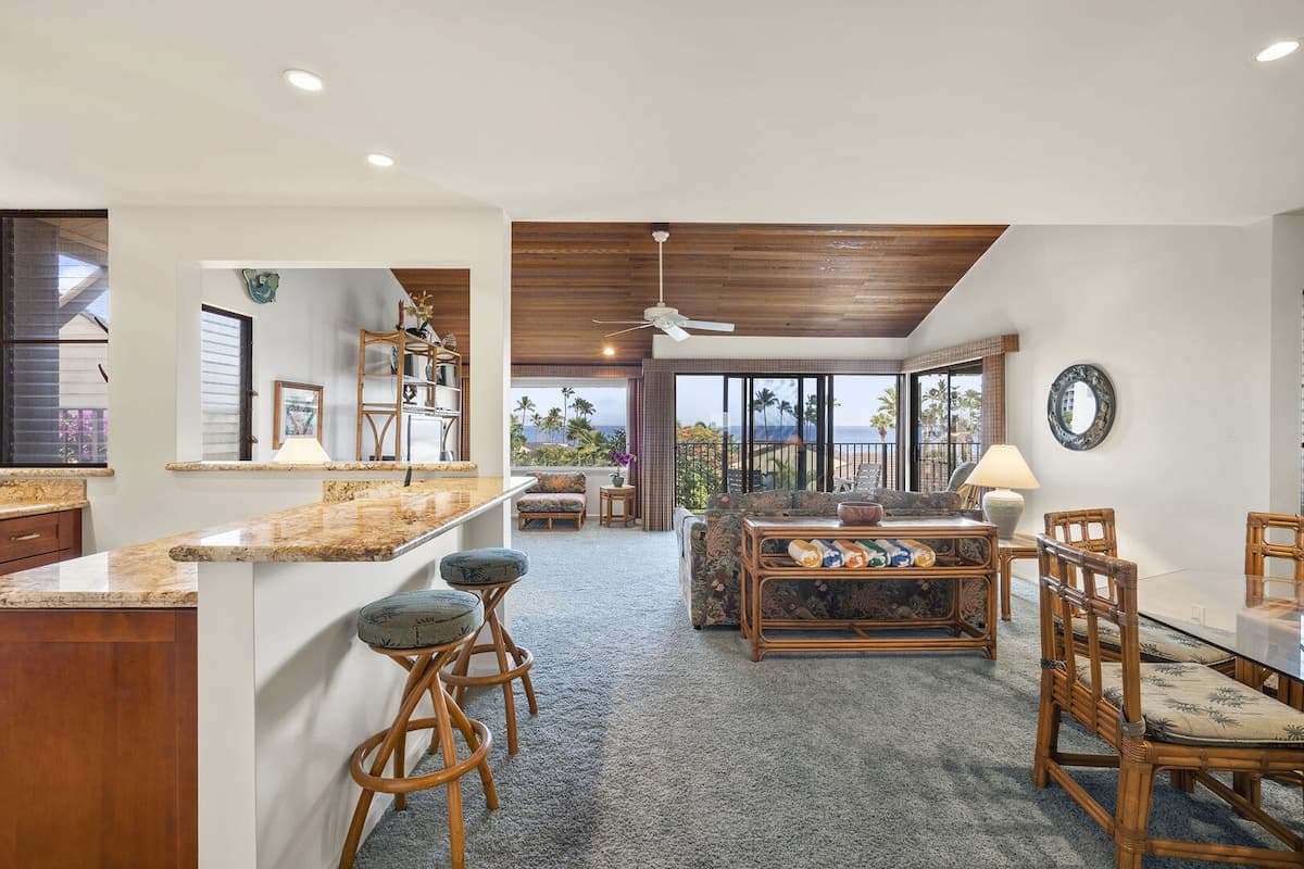Condo in Kihei · ★5.0 · 2 bedrooms · 4 beds · 2 baths - Photo 3
