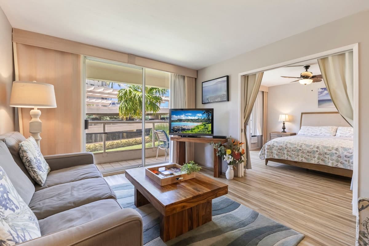 Condo in Kihei · ★4.83 · 1 bedroom · 2 beds · 2 shared baths - Photo 3