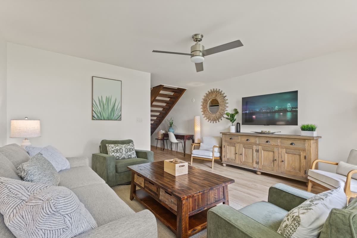 Townhouse in Kawela Bay · ★4.97 · 2 bedrooms · 5 beds · 2.5 private baths - Photo 2