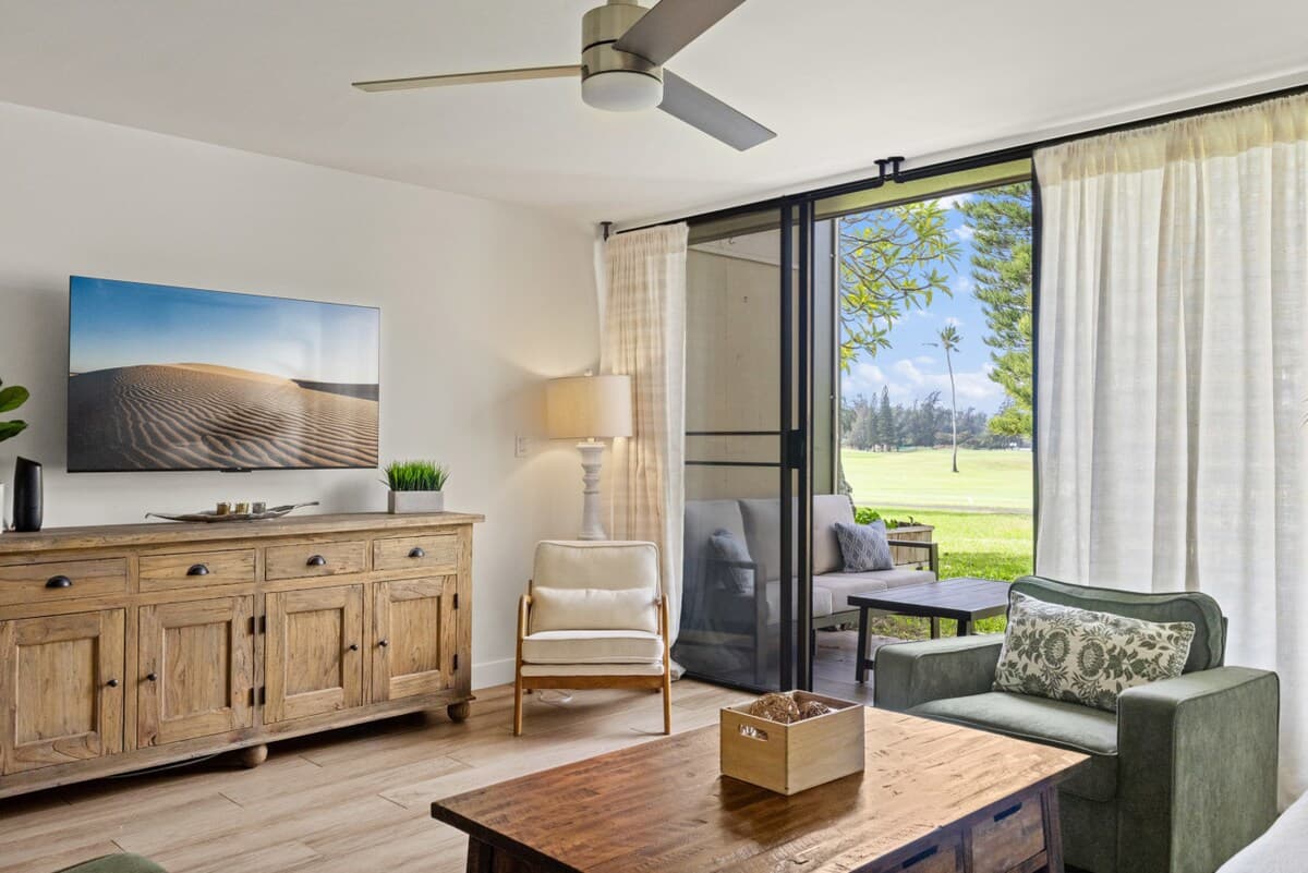 Townhouse in Kawela Bay · ★4.97 · 2 bedrooms · 5 beds · 2.5 private baths - Photo 1