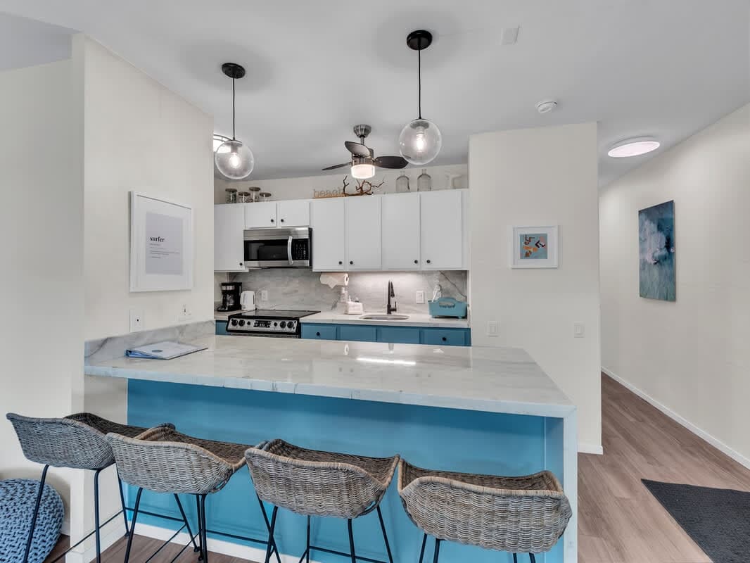 Condo in Kailua-Kona · ★4.85 · 1 bedroom · 2 beds · 1 bath - Photo 3
