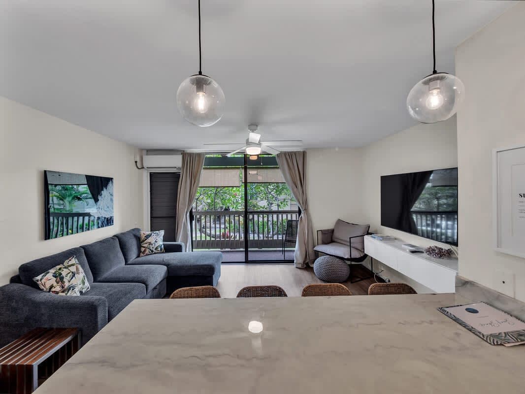 Condo in Kailua-Kona · ★4.85 · 1 bedroom · 2 beds · 1 bath - Photo 1