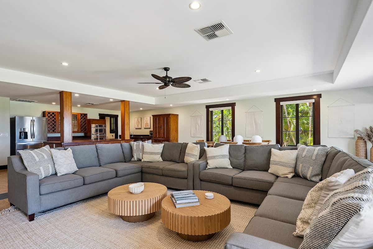 Home in Kihei · ★5.0 · 3 bedrooms · 7 beds · 3 baths - Photo 5
