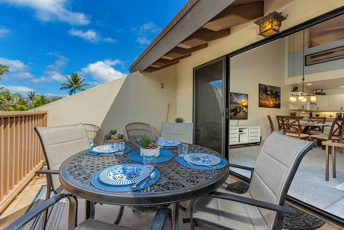 Condo in Kihei · ★5.0 · 2 bedrooms · 3 beds · 2 private baths - Image 11