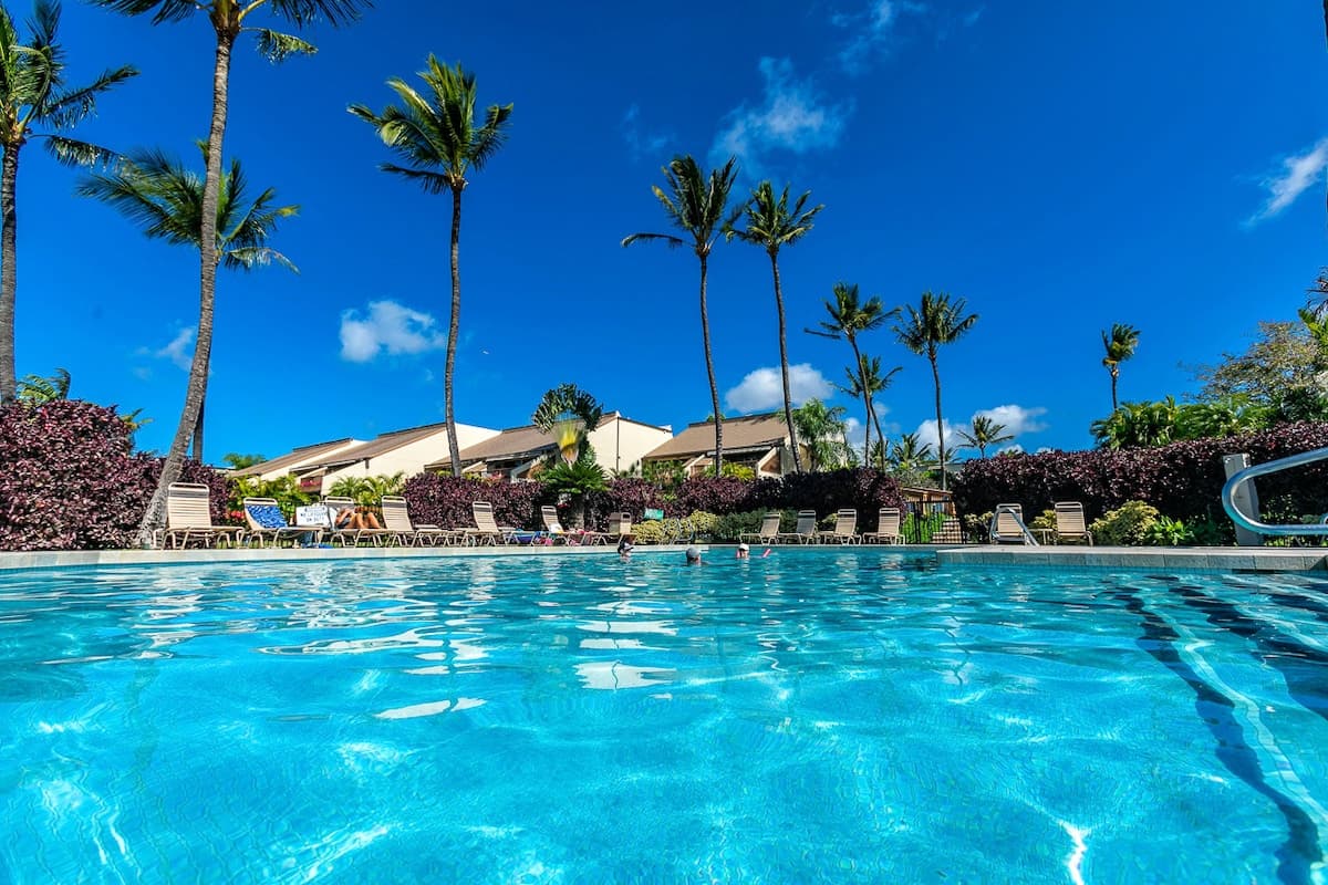 Condo in Kihei · ★5.0 · 2 bedrooms · 3 beds · 2 private baths - Photo 3