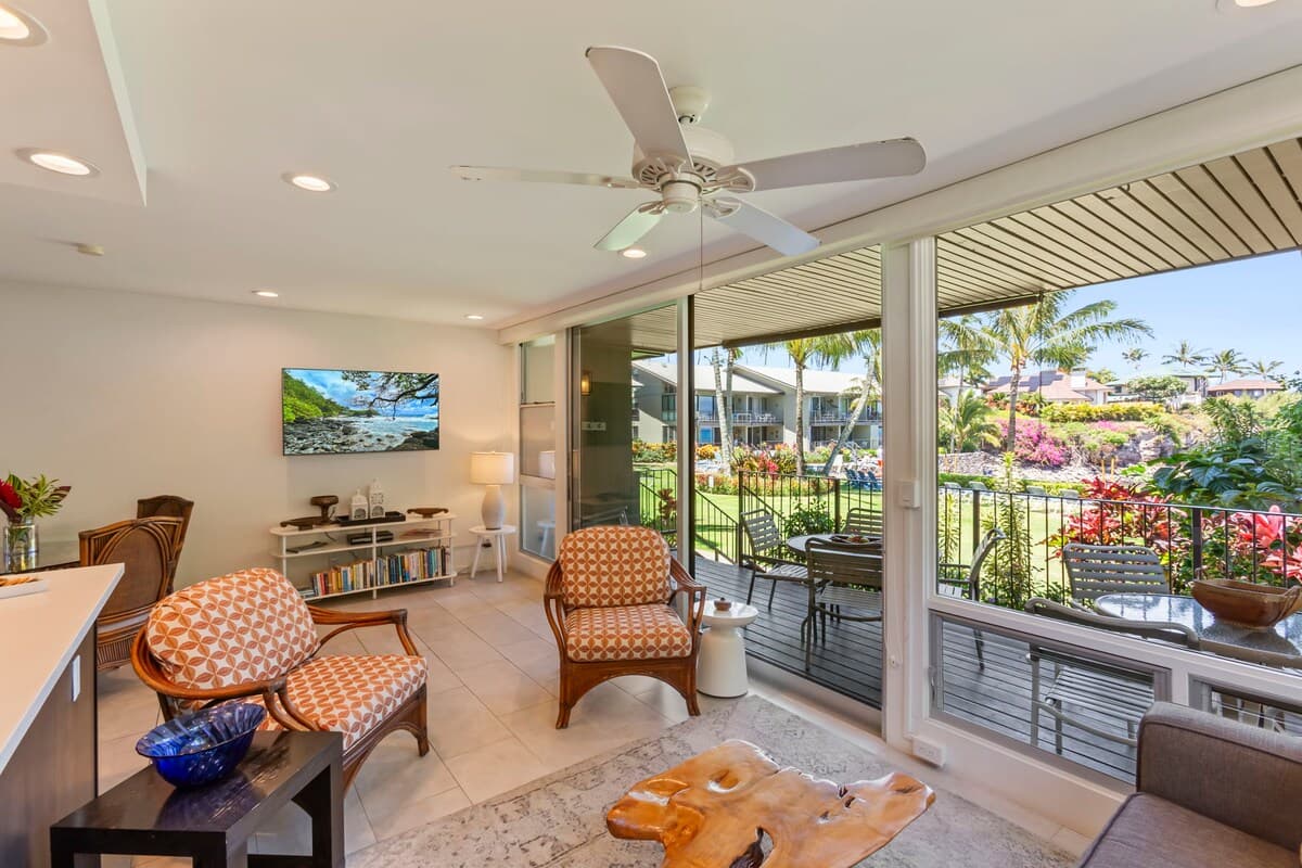 Just Listed! Beautifully Updated 117 Cove – Oceanf - Photo 4