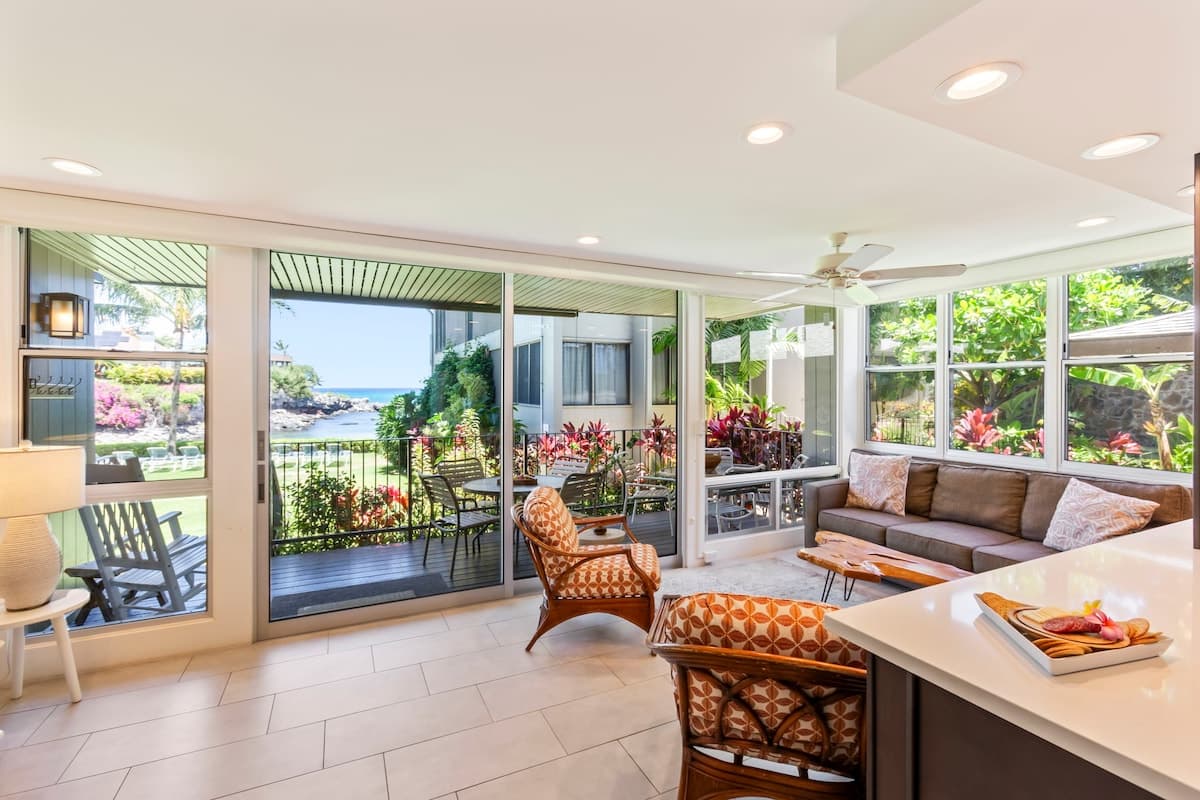 Just Listed! Beautifully Updated 117 Cove – Oceanf - Photo 2