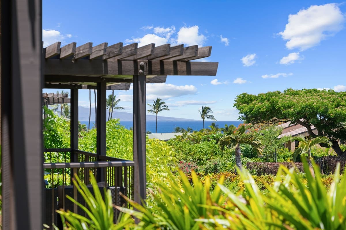 Condo in Kihei · ★4.57 · 1 bedroom · 1 bed · 2 private baths - Photo 1