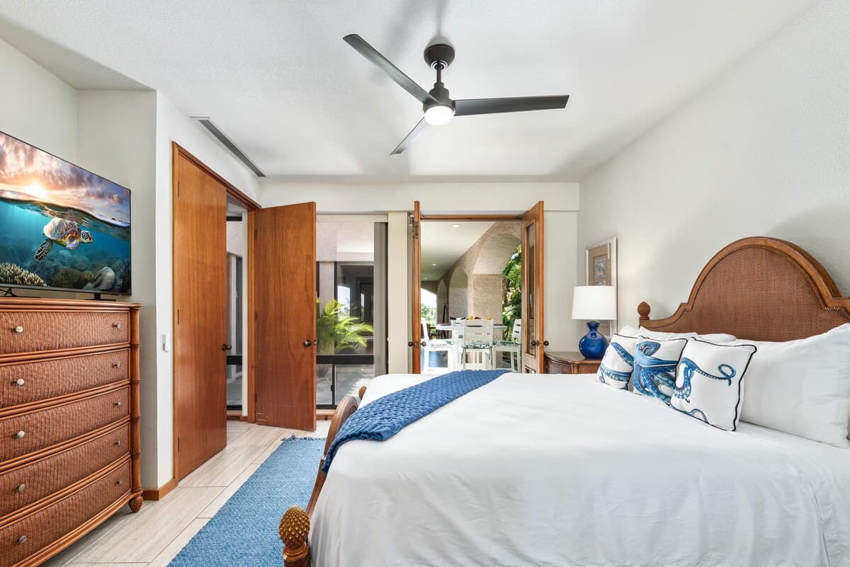 Condo in Waikoloa Village · ★5.0 · 3 bedrooms · 5 beds · 3.5 shared baths - Photo 3