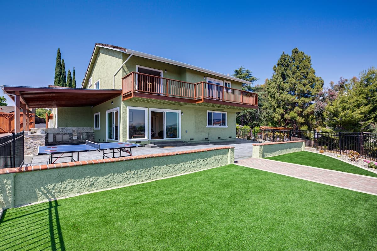 Spacious San Jose Home with Private Yard & BBQ - Photo 4