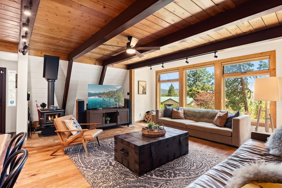 A-Frame Cabin with Game Room & Mountain Views - Photo 2