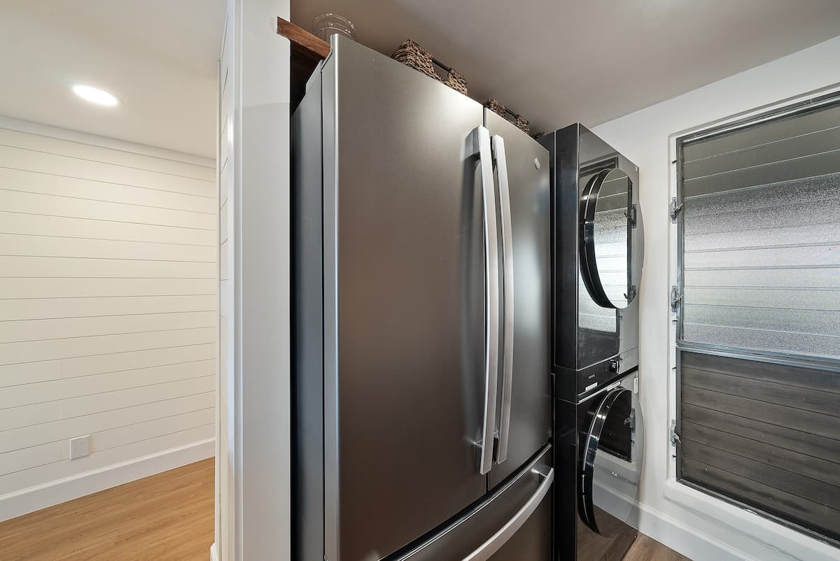 Condo in Wailuku · ★4.74 · 2 bedrooms · 3 beds · 2 baths - Photo 3