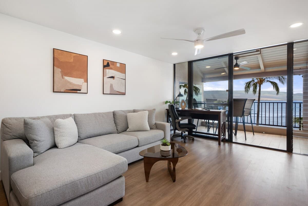 Condo in Wailuku · ★4.74 · 2 bedrooms · 3 beds · 2 baths - Photo 2