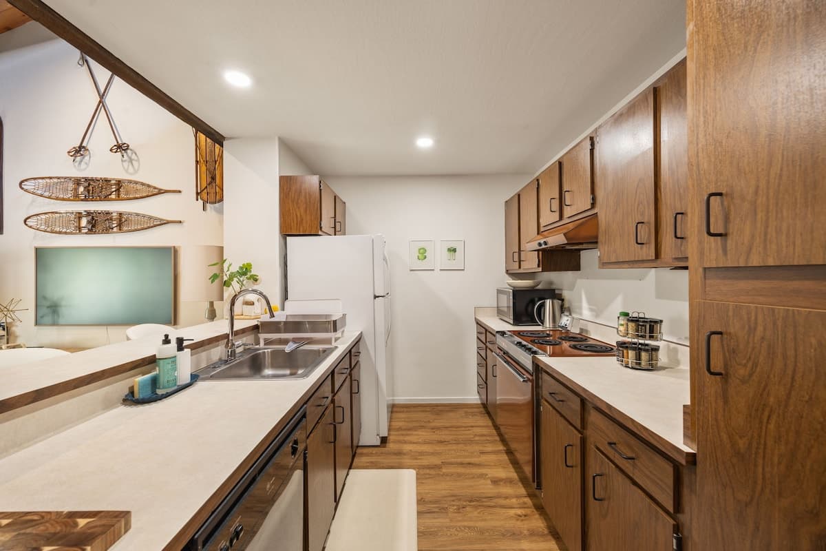 Kingswood Condo Steps to Lake Tahoe & Northstar - Photo 2