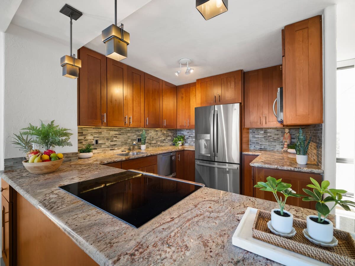 Condo in Lahaina · ★4.93 · 2 bedrooms · 3 beds · 2 baths - Photo 4
