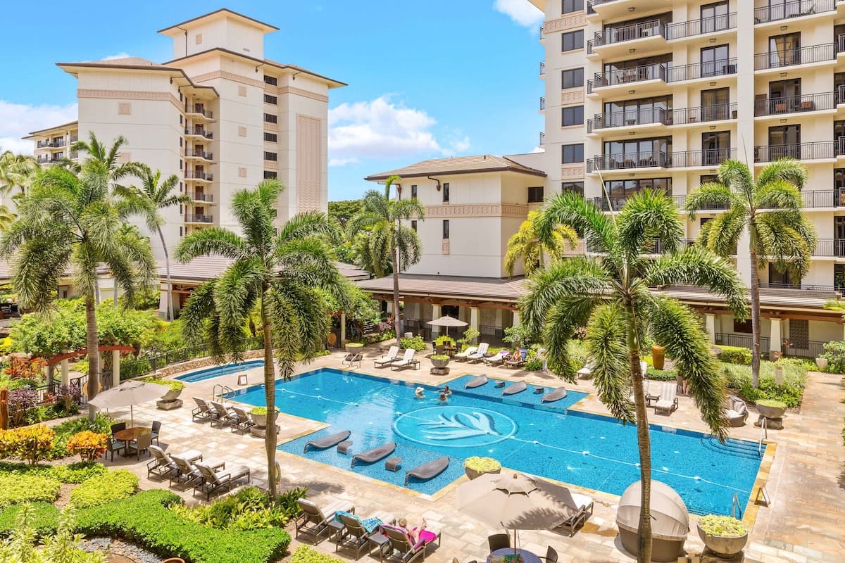 Beach Villas Poolside Resort at the Ko Olina Beach - Photo 4