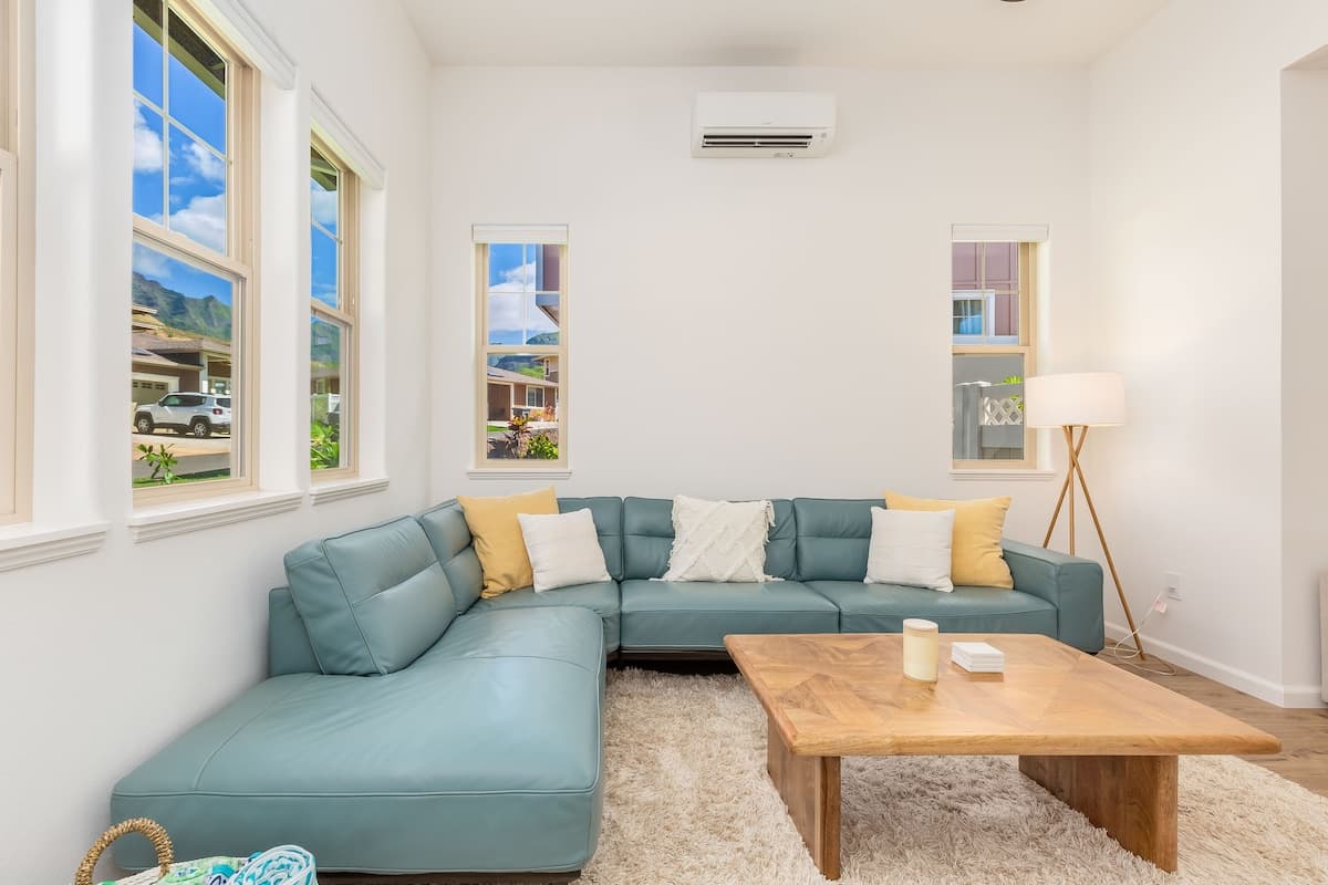 Home in Waianae · ★4.85 · 4 bedrooms · 5 beds · 2.5 private baths - Photo 2