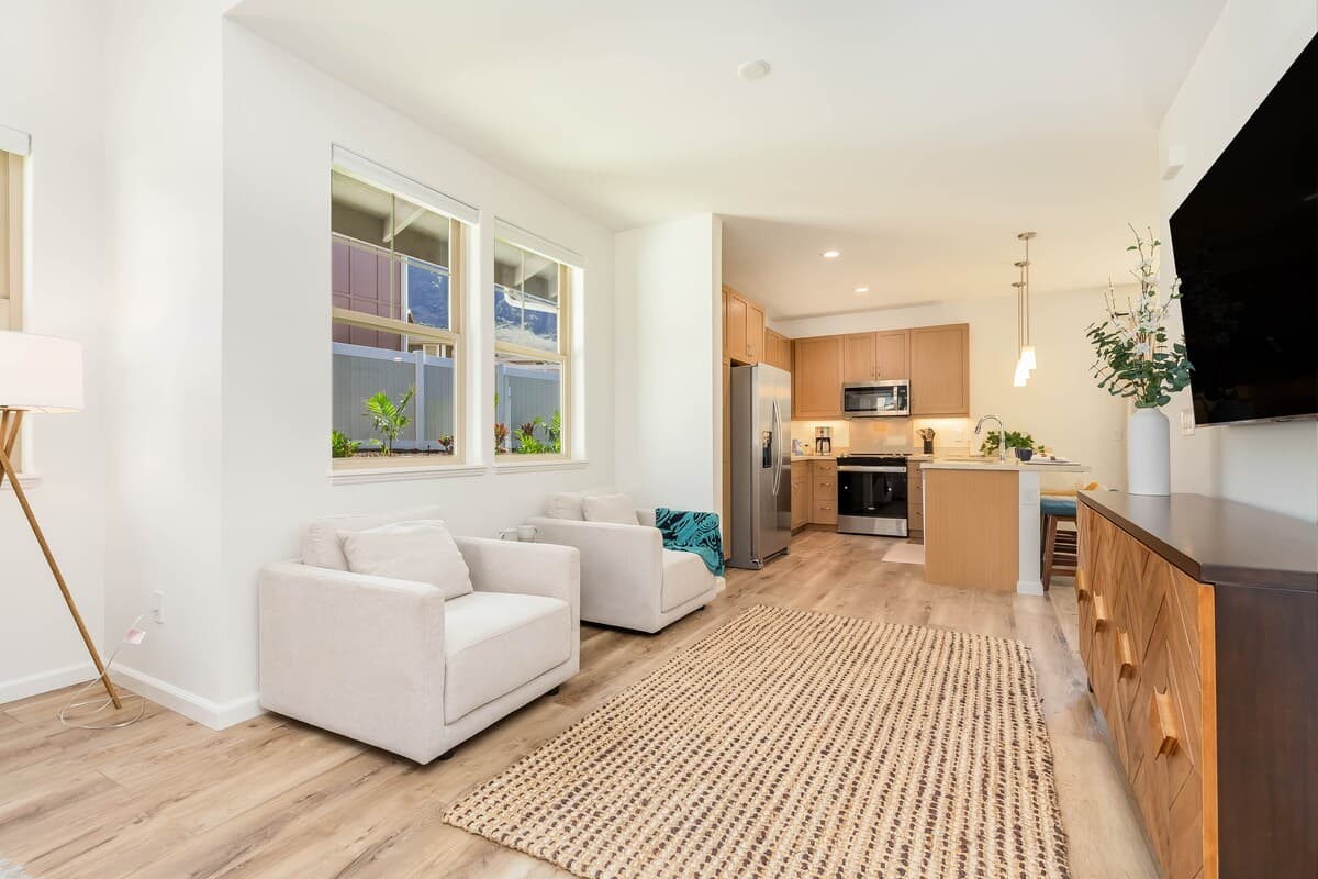 Home in Waianae · ★4.85 · 4 bedrooms · 5 beds · 2.5 private baths - Photo 5