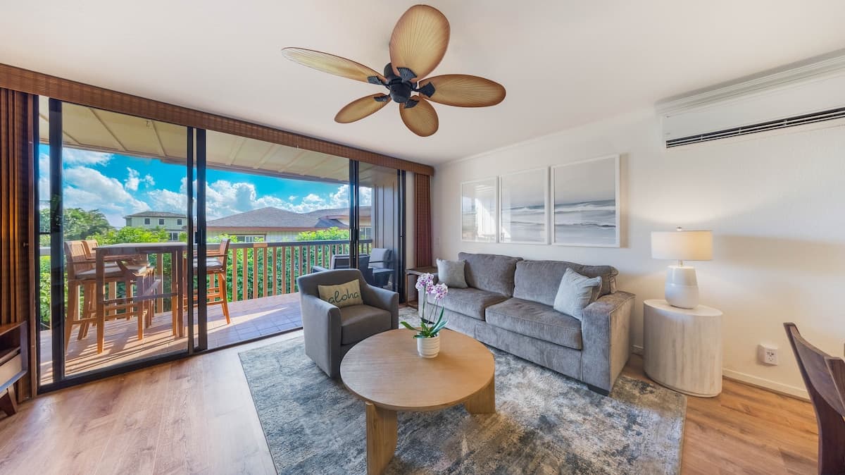 *NEW* 2 Bed Sleep 6 A/C & Pool Steps to the Ocean - Photo 3