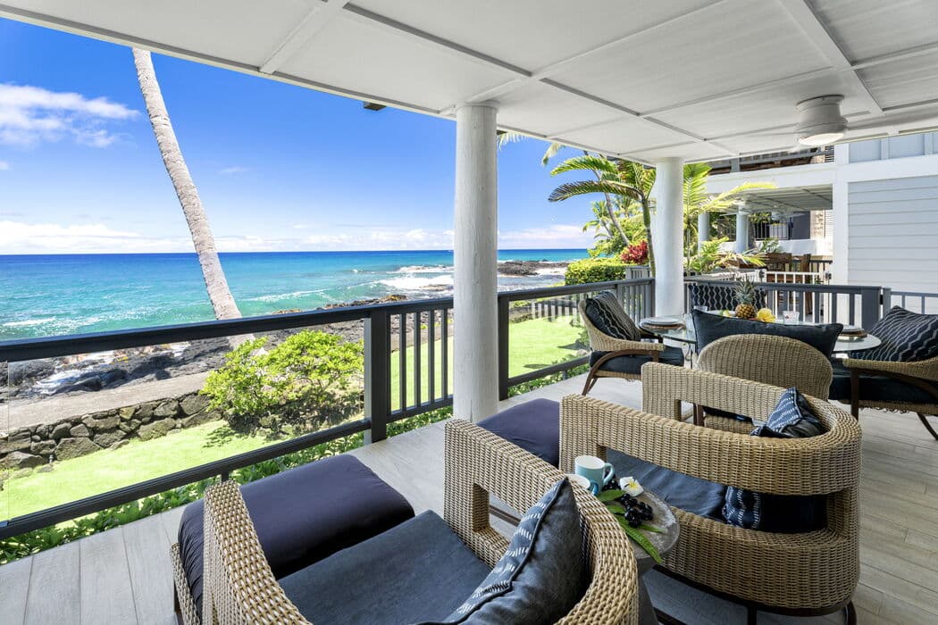 Villa in Kailua-Kona · ★5.0 · 3 bedrooms · 4 beds · 3 baths - Photo 1