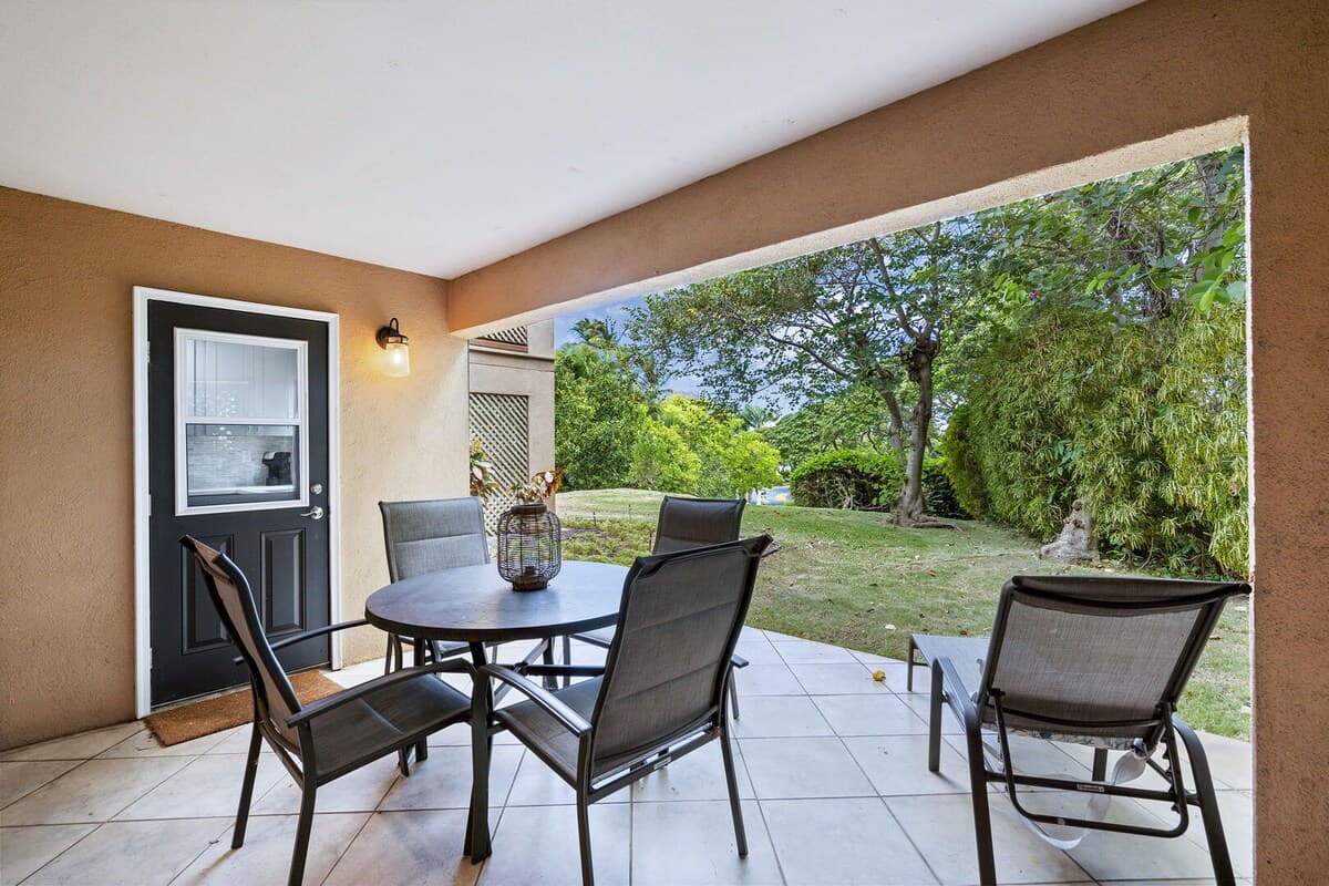 Condo in Kihei · ★5.0 · 1 bedroom · 2 beds · 2 baths - Photo 2