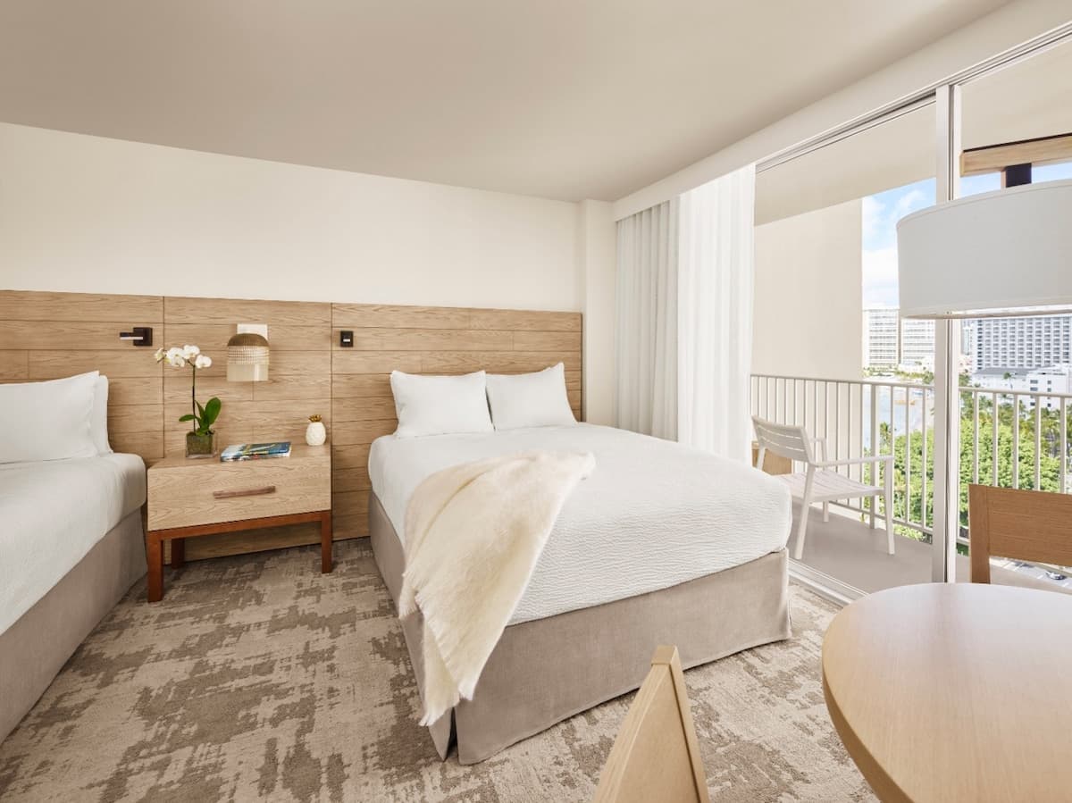 Hotel in Honolulu · ★4.63 · 1 bedroom · 2 beds · 1 private bath - Photo 4