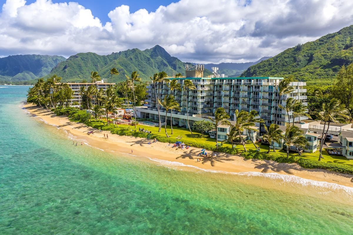 Hotel in Hauula · ★4.83 · 3 bedrooms · 8 beds · 2 private baths - Photo 1