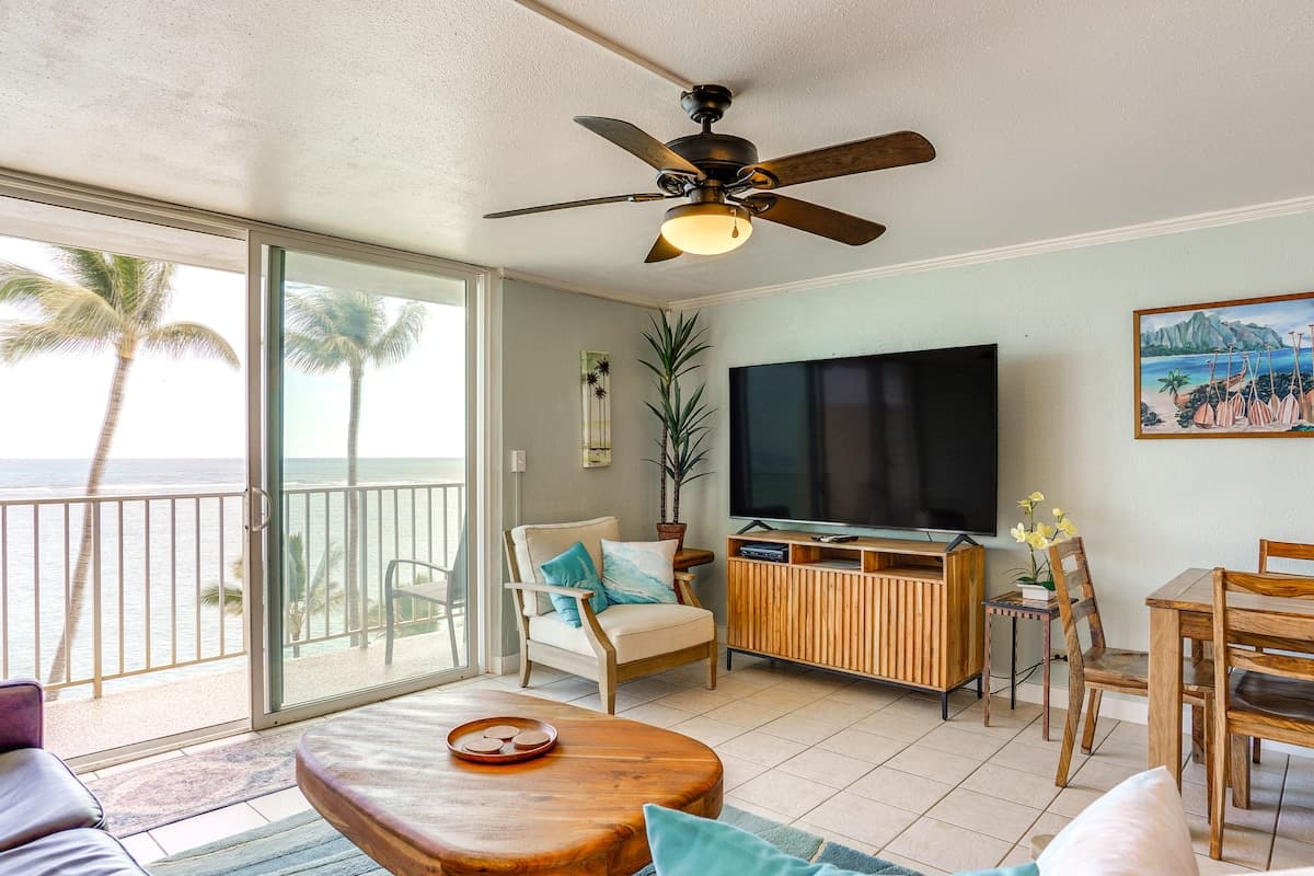 Hotel in Hauula · ★4.83 · 3 bedrooms · 8 beds · 2 private baths - Photo 3